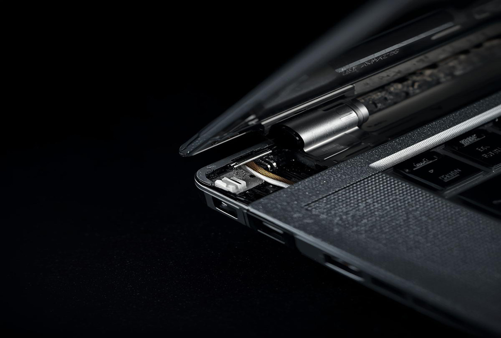 Menteşe Sertleşmesi Ekran Kırılmasına Nasıl Yol Açar